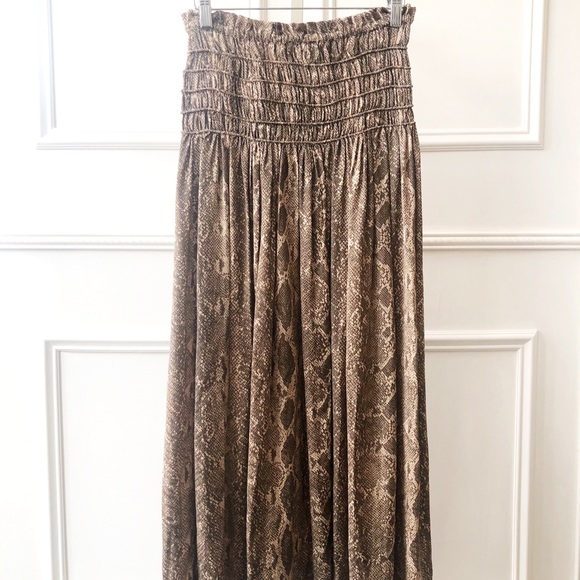 Snake Print Silky Midi Skirt with Slit - Picture 2 of 5